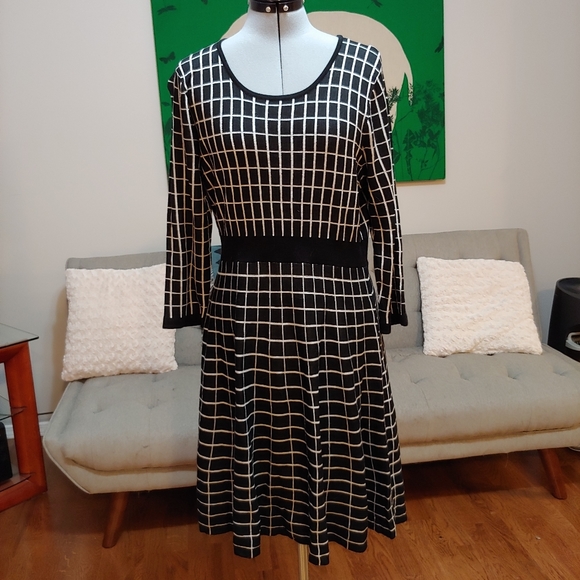 Cable & Gauge Dresses Cable Gauge Blwh Grid Knit Fit Flare Dress